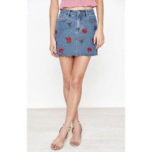 Pacsun Embroidered Rose Denim Jean Mini Skirt Size 25